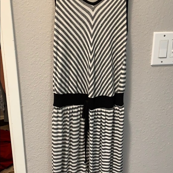 Jumpsuit - Picture 3 of 3